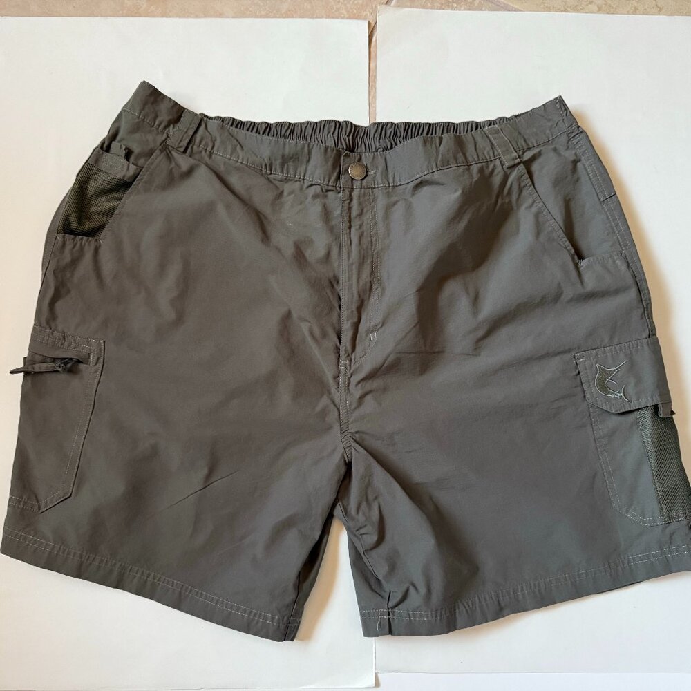 Reel Legends cargo hiking shorts men's comfort waist outdoor fishing